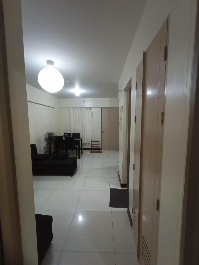 Апарт отель Acacia Estates Taguig Манила Экстерьер фото